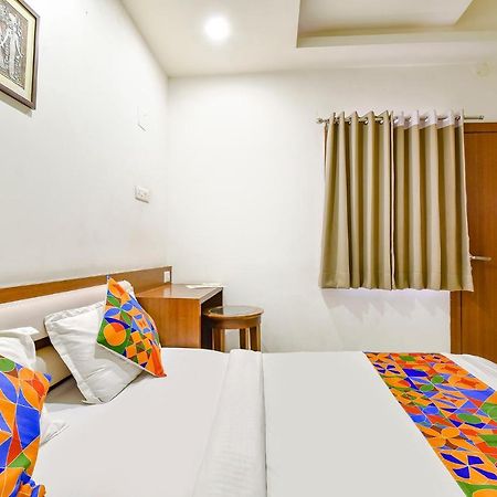 Fabhotel Prime Square 36 Кота Екстериор снимка